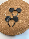 D468 Mouse Ears Dangles