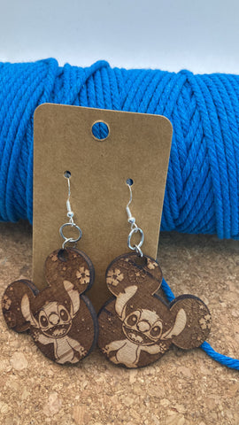 D449 Stitch etched into Ears - Stich in Ears