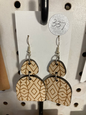 337 Geometric Window Split Dangle Earrings