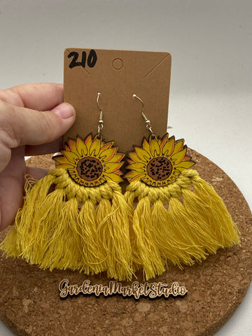 210 Sunflower Burst Macrame Dangle Earrings