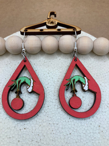 D306 -Grinch Hand Teardrop