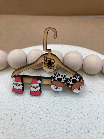 312 - Santa / Reindeer Post Set